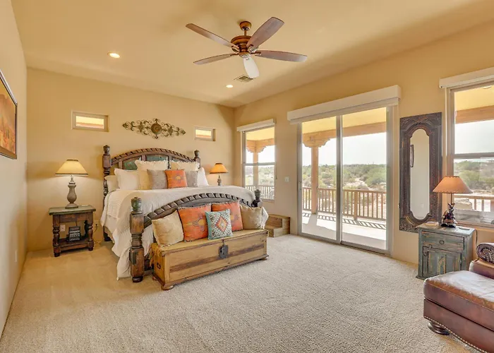 Holiday home 'the Hideaway' - Santa Fe-style In Rio Verde! Rio Verde