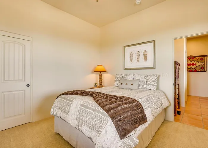 Holiday home 'the Hideaway' - Santa Fe-style In Rio Verde!