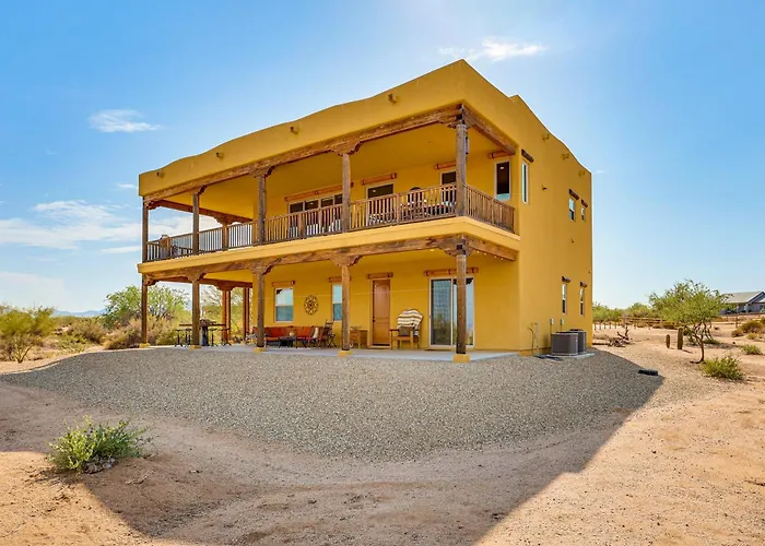 Holiday home 'the Hideaway' - Santa Fe-style In Rio Verde!